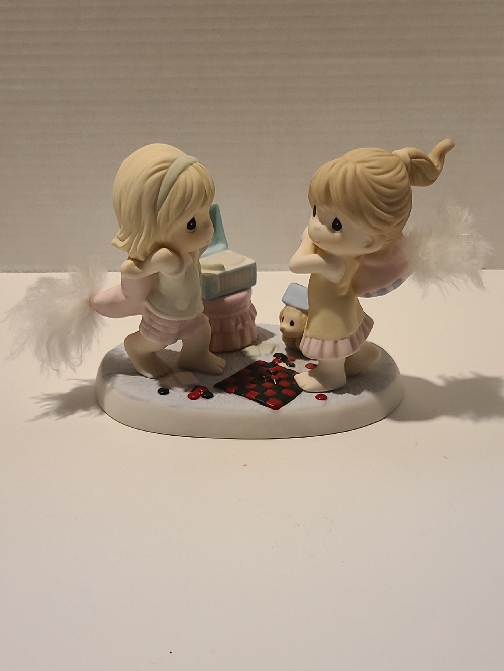 Precious Moments Pillow Fight Girls Figurine - Collectors Club 2016